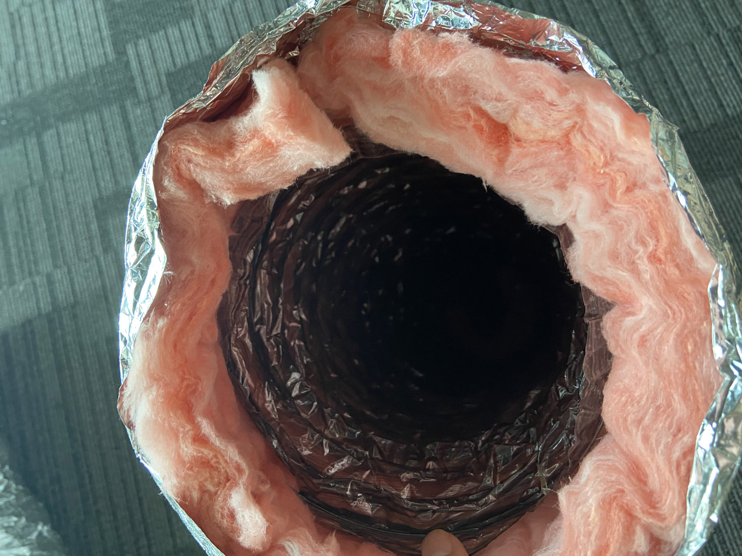 Insulated flexible duct