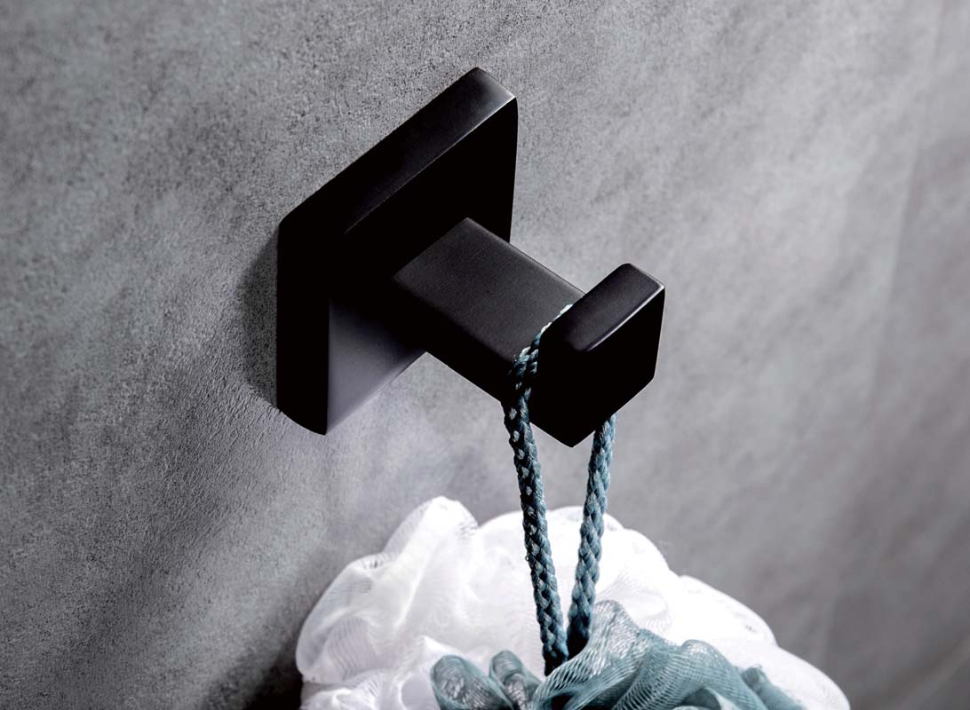 Robe hook